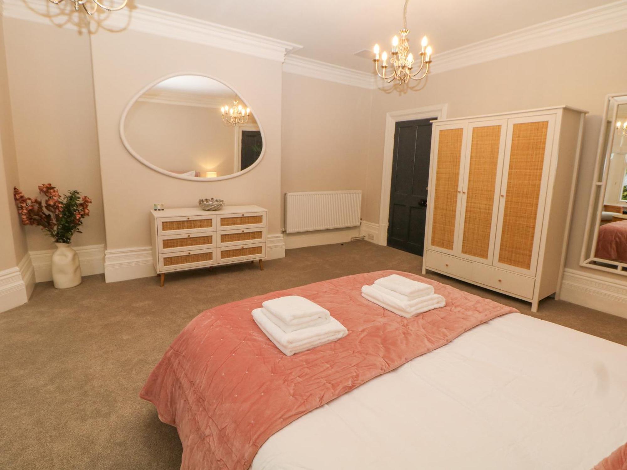 Spa House 巴克斯顿 外观 照片